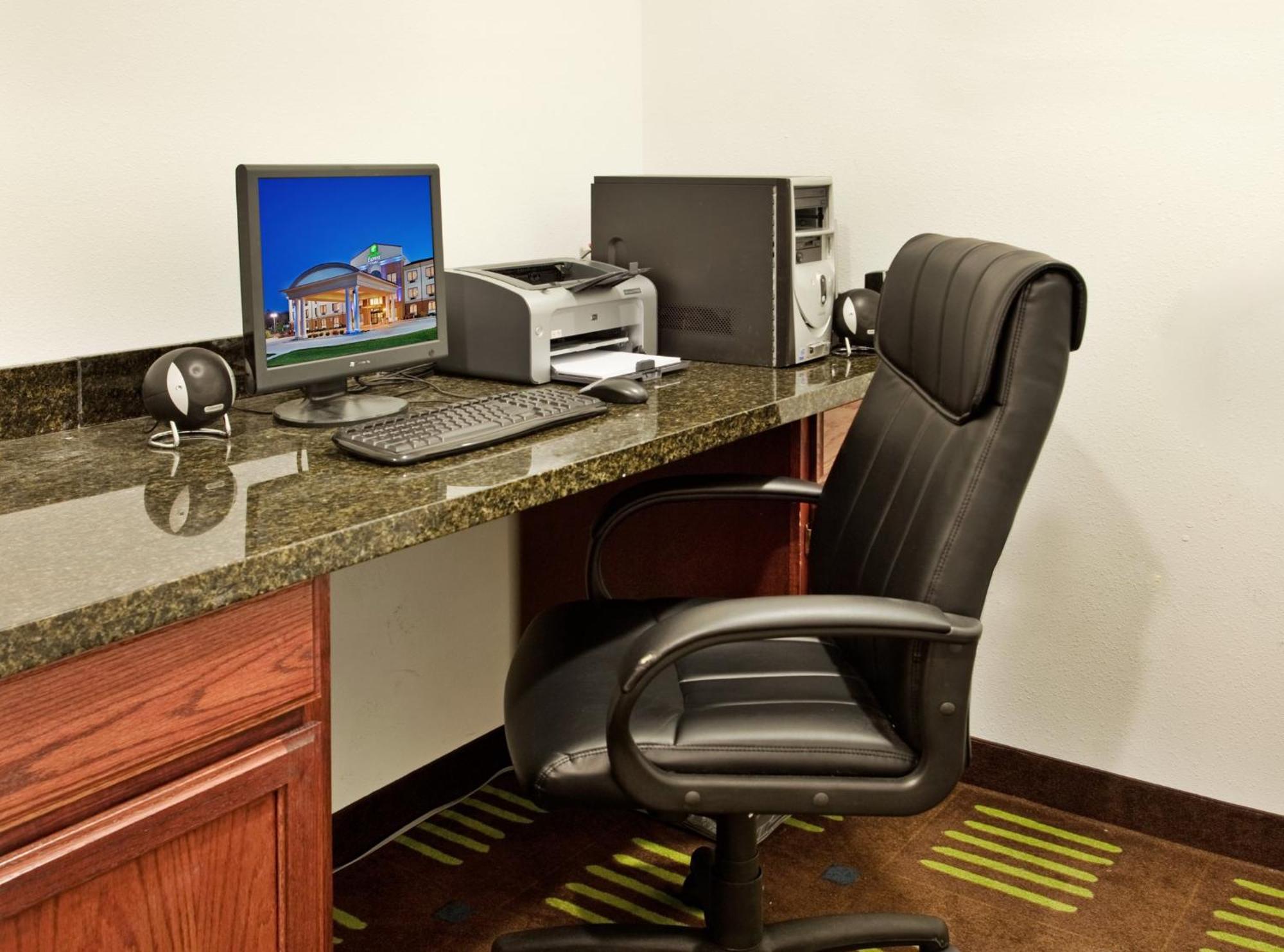 Holiday Inn Express Hotel & Suites St. Charles By Ihg Saint Charles Екстер'єр фото