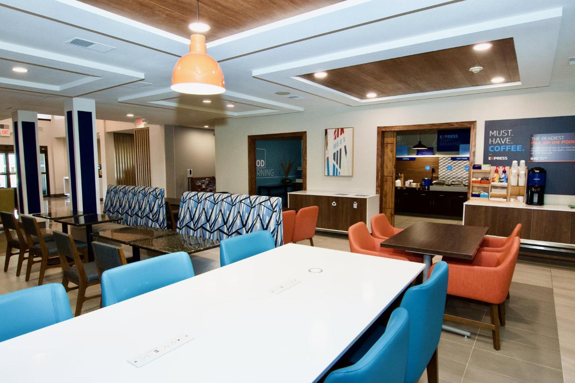 Holiday Inn Express Hotel & Suites St. Charles By Ihg Saint Charles Екстер'єр фото