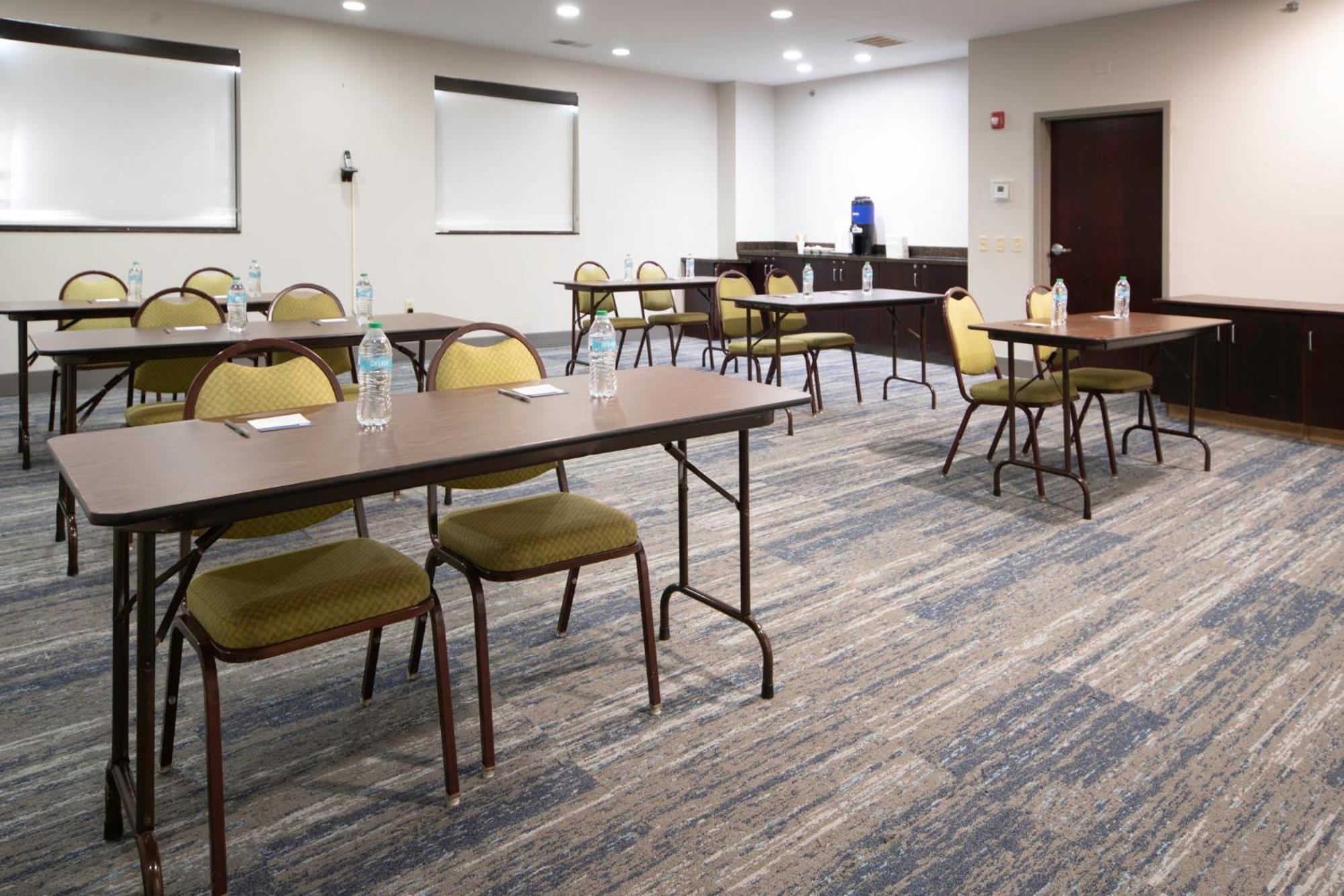 Holiday Inn Express Hotel & Suites St. Charles By Ihg Saint Charles Екстер'єр фото